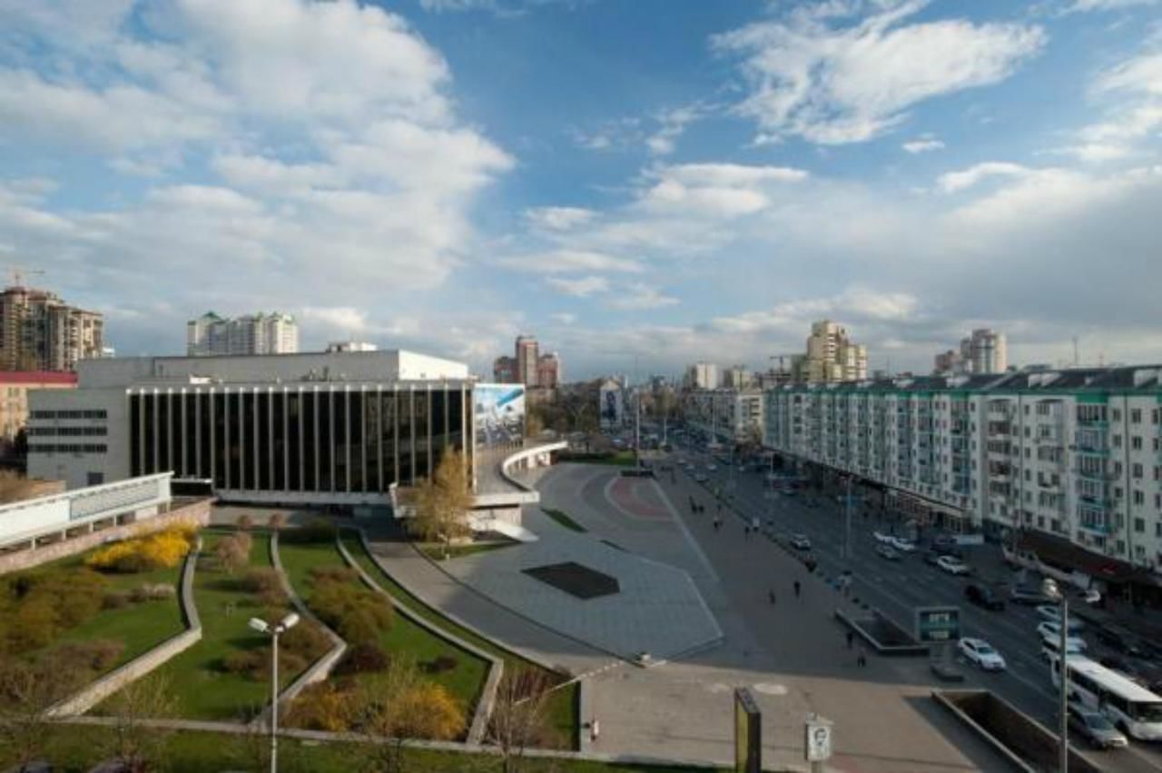 Отель Седьмое Небо на Щорса Киев-44
